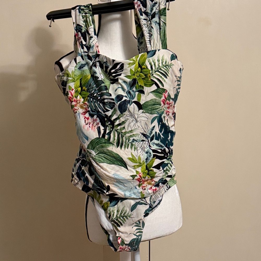 Jantzen Tropical Floral Swimsuit Sz 12 - Picture 2 of 4